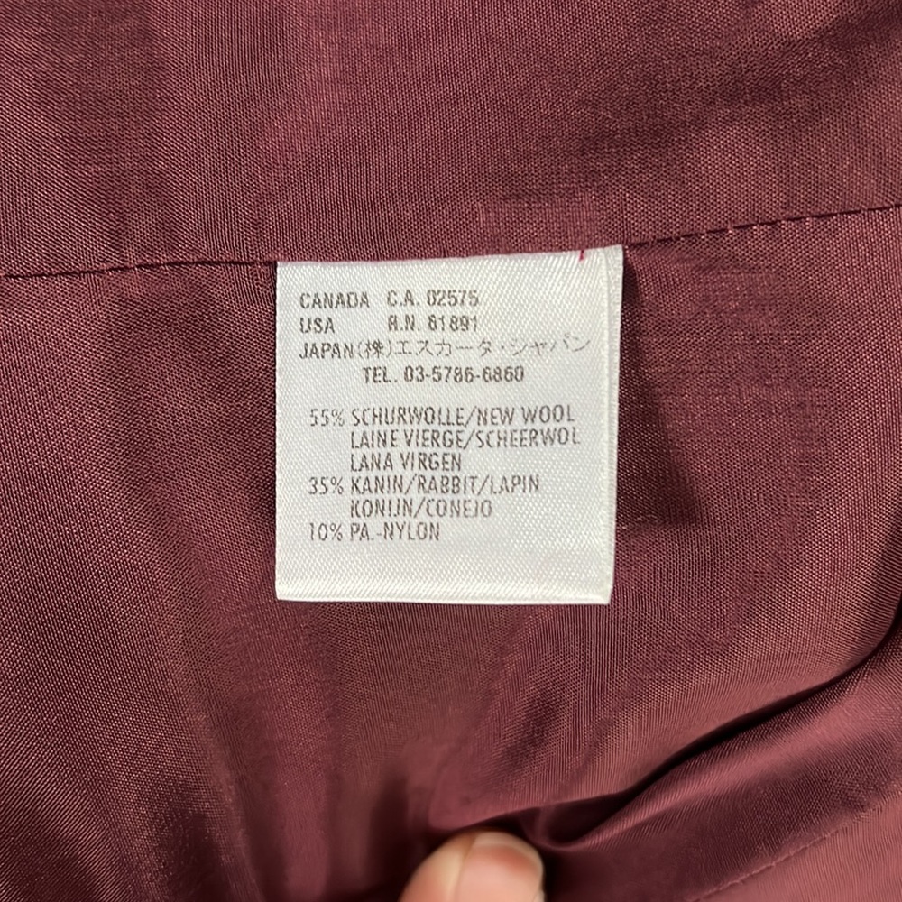 Gorgeous Escada jacket - Picture 8 of 8